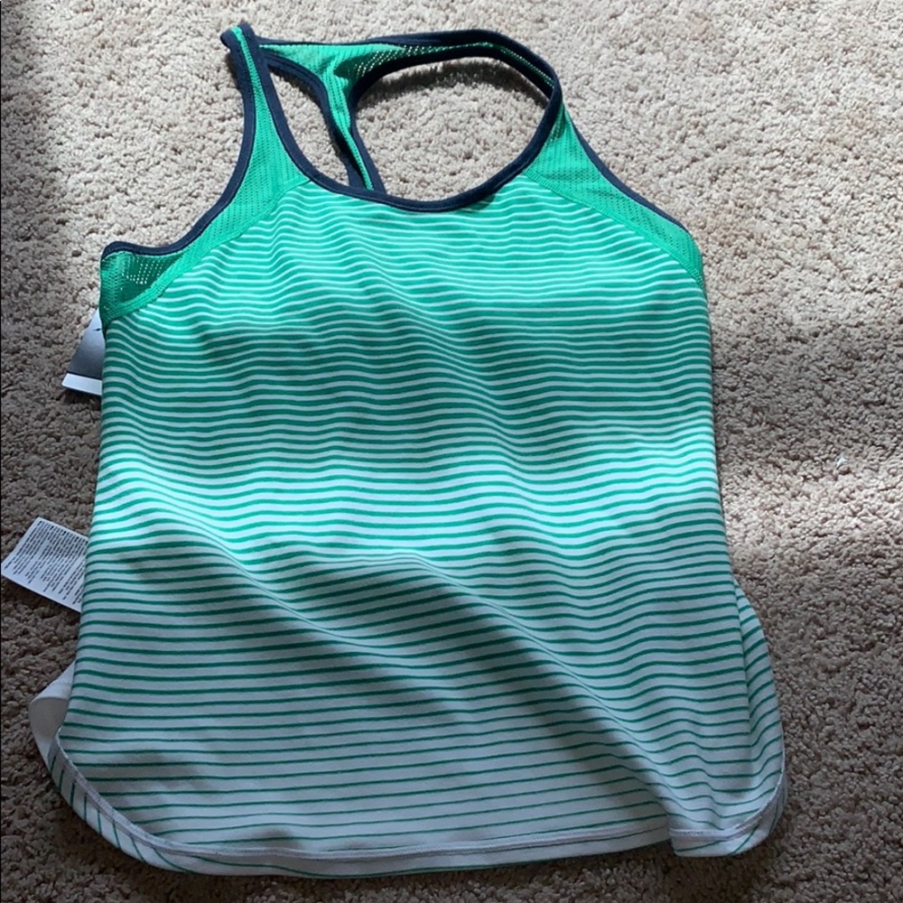 NIKE TANK